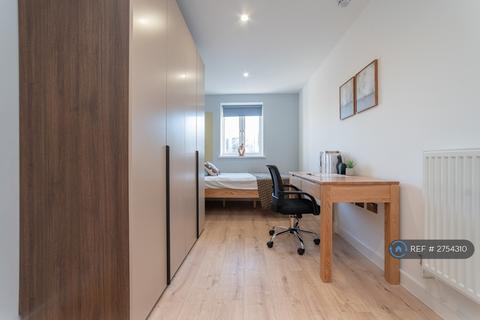 undefined, Hook Road, Epsom, KT19