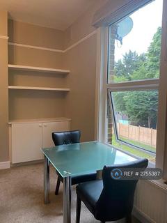 1 bedroom flat to rent, Brownhill Road, London, SE6