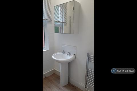 1 bedroom flat to rent, New Basford, Nottingham, NG7