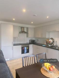 2 bedroom flat to rent, Park View Court, West Bromwich, B70