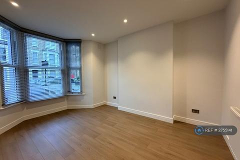 2 bedroom flat to rent, Portnall Road, London, W9