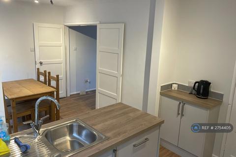 2 bedroom terraced house to rent, Blaisdon Close, Bristol, BS10