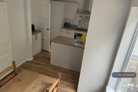 2 bedroom terraced house to rent, Blaisdon Close, Bristol, BS10