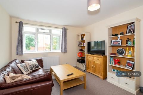 2 bedroom flat to rent, Stafford Court, London, SW8