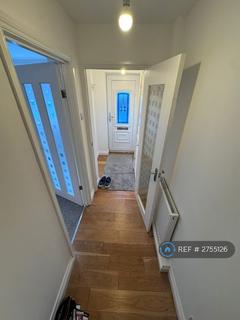 3 bedroom detached house to rent, Dynevor Close, Plymouth, PL3