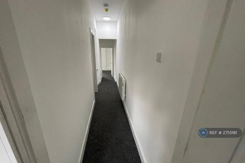 2 bedroom flat to rent, Weston Road, Stoke-On-Trent, ST3