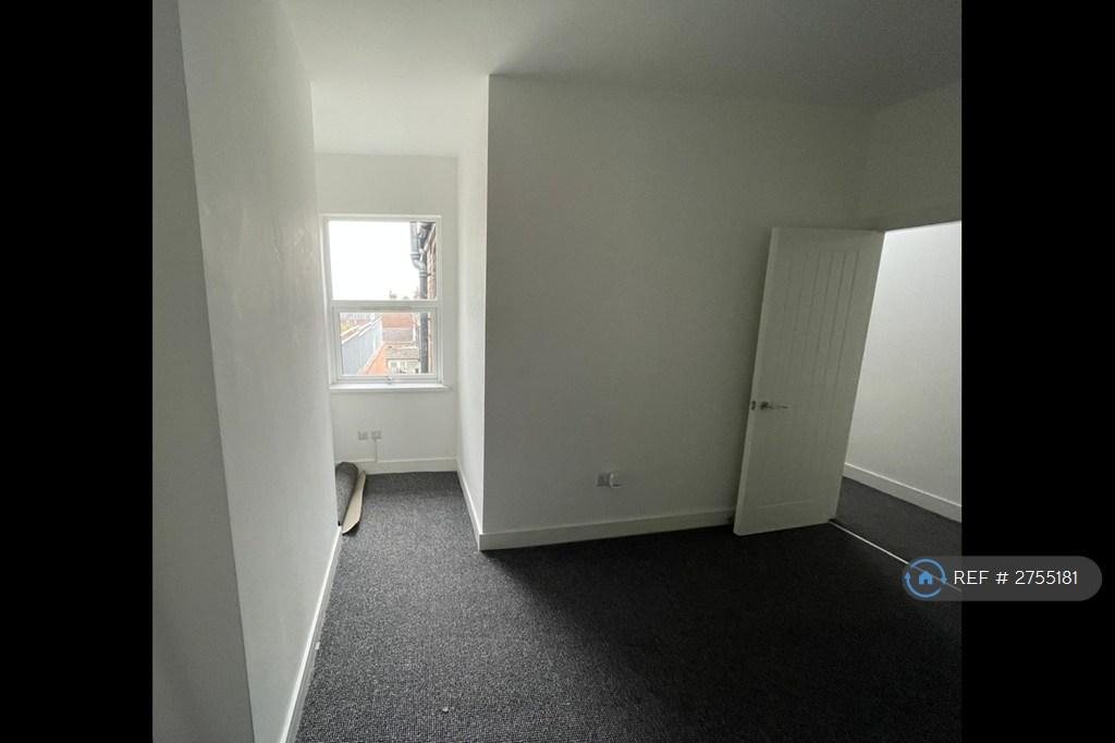 Bedroom 1- View 2