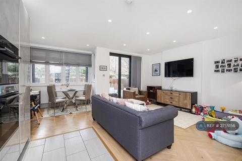 3 bedroom maisonette to rent, Kerrison Road, London, W5