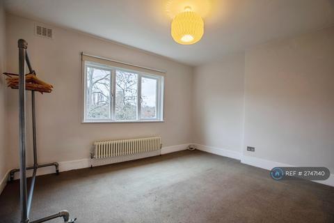 1 bedroom flat to rent, Blackheath Grove, London, SE3