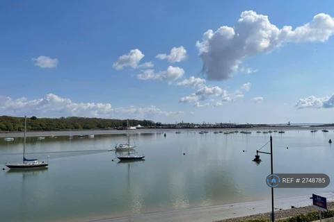 2 bedroom flat to rent, Dunlin Drive, St. Marys Island, Chatham, ME4