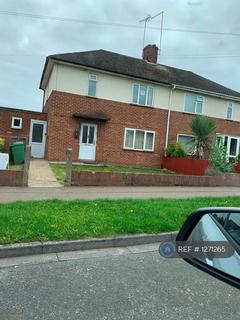 3 bedroom semi-detached house to rent, Broad Close, Peterborough, PE1