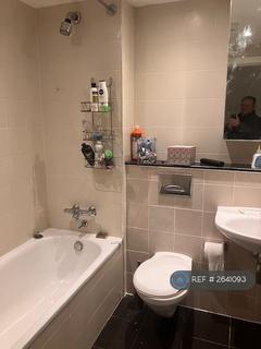 2 bedroom flat to rent, Media City Uk, Media City Uk, Salford, M50
