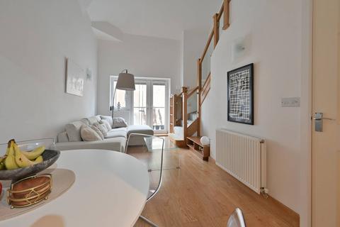 undefined, Oliver Court, Watford, WD25
