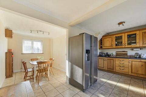 4 bedroom detached house for sale, South Lea, Kingsnorth, Ashford, Kent, TN23