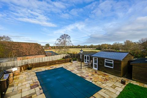 4 bedroom detached house for sale, South Lea, Kingsnorth, Ashford, Kent, TN23