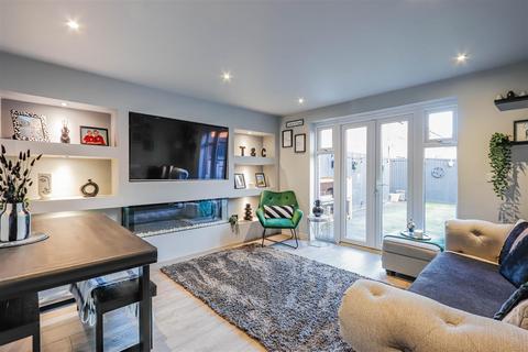 undefined, Portland Drive, Barry