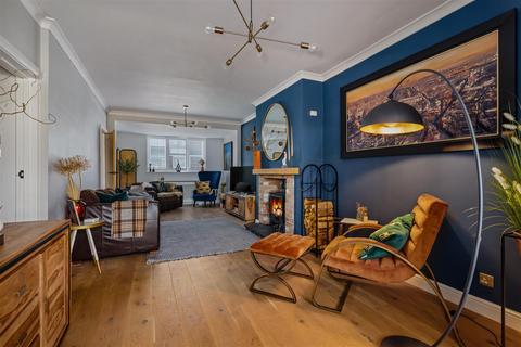 4 bedroom end of terrace house for sale, Slingates Road, Stratford-Upon-Avon