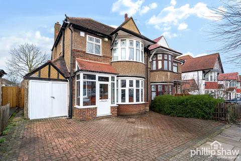 Northwick Avenue, Harrow, HA3
