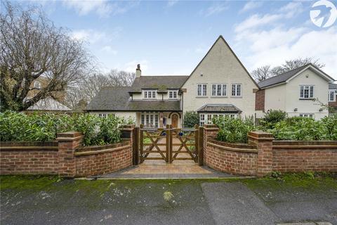 4 bedroom detached house for sale, Church Walk, Wilmington, Kent, DA2
