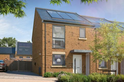 3 bedroom end of terrace house for sale, The Torquay at Harbour Village, Washmill Gardens DA11