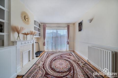3 bedroom terraced house for sale, St. Marys Walk, Hayes, UB3