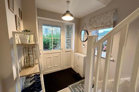 3 bedroom end of terrace house for sale, Beech Tree Close, Keighley, BD21