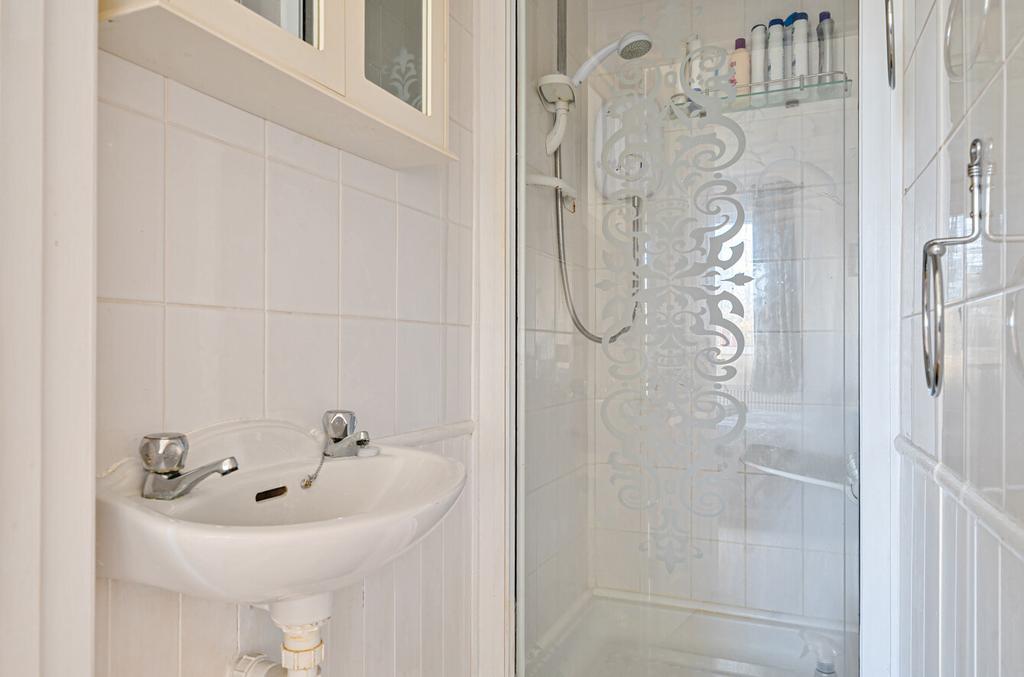 En Suite Shower