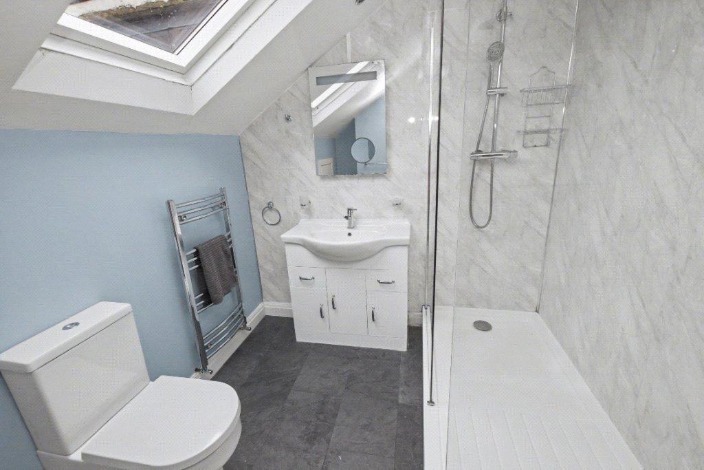 2nd Floor Shower Roo