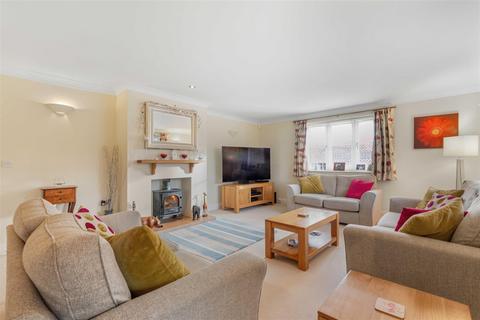 5 bedroom detached house for sale, Manor Green, Ketton, Stamford