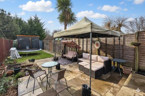 undefined, Lumley Road, Horley, Surrey, RH6