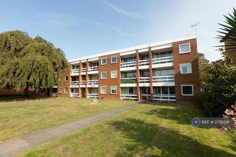 2 bedroom flat to rent, St. Peters Park Road, Broadstairs, CT10