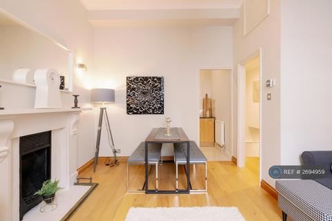 2 bedroom flat to rent, Denbigh Street, London, SW1V