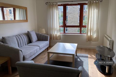 2 bedroom flat to rent, St Clair Avenue, Edinburgh, EH6