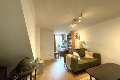 4 bedroom terraced house to rent, The Nestings, Trowbridge
