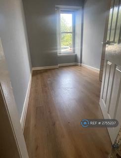 2 bedroom flat to rent, Knoxville Road, Kilbirnie, KA25