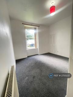 2 bedroom flat to rent, Knoxville Road, Kilbirnie, KA25