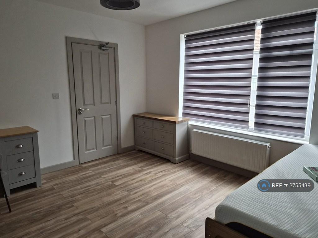 Large Double Rooom