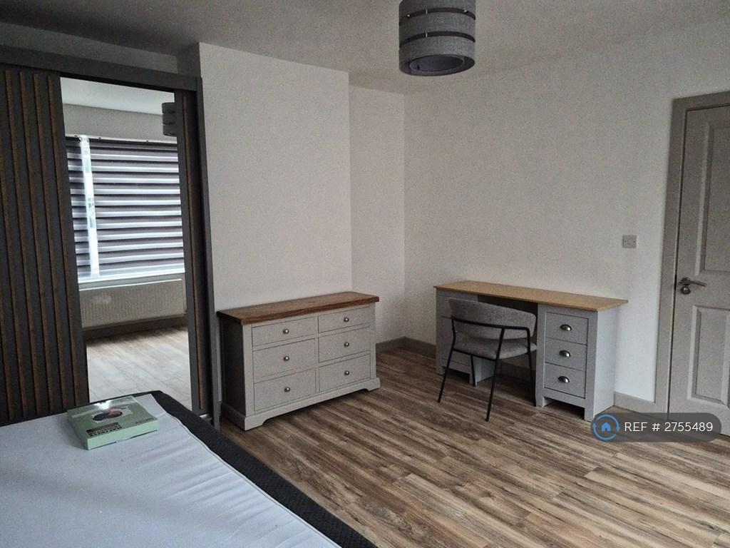 Large Double Rooom