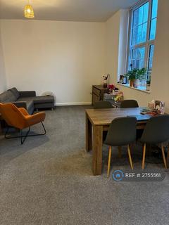 3 bedroom semi-detached house to rent, School Street, Church Gresley, Swadlincote, DE11
