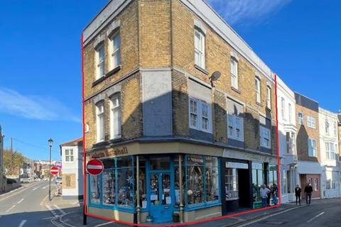Retail property (high street) for sale - 25-27 Pier St Ventnor PO38 1SX