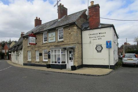 Retail property (high street) to rent, 98 High Street St Bedford MK43 7BH