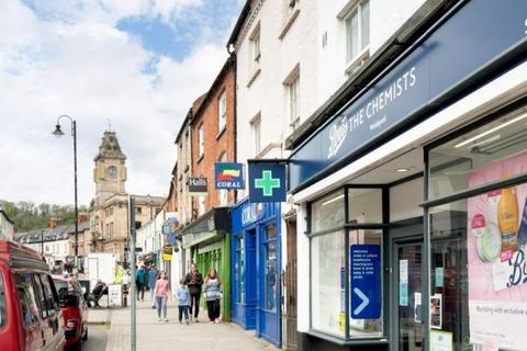 Retail property (high street) for sale, 15-15A Broad St Welshpool SY21 7SD