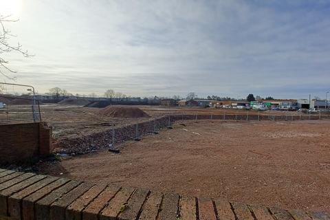 Land to rent, Trent Valley Rd Lichfield WS13