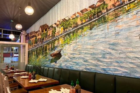 Retail property (high street) for sale, 33 Lavender Hl London SW11 5QW