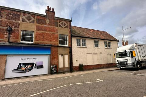 Retail property (high street) for sale, 113 London Rd N Lowestoft NR32 1LX