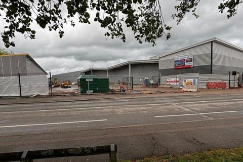 Warehouse to rent, Lichfield Rd Tamworth B79 7TA
