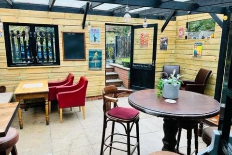 Pub for sale, 5 Dorchester Hl Blandford Forum DT11 9LH