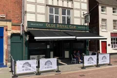 Pub for sale, 11 Market Pl Burton On Trent DE14 1HA