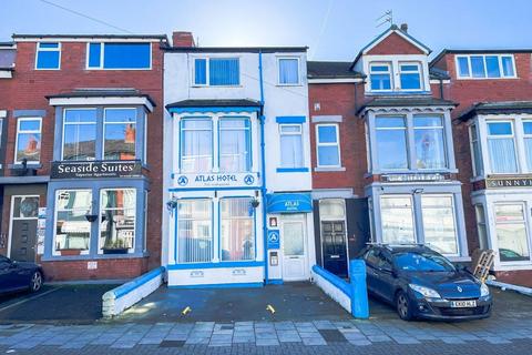 Hospitality for sale, 24 Reads Av Blackpool FY1 4BP