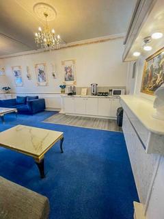 Hospitality for sale, 24 Reads Av Blackpool FY1 4BP